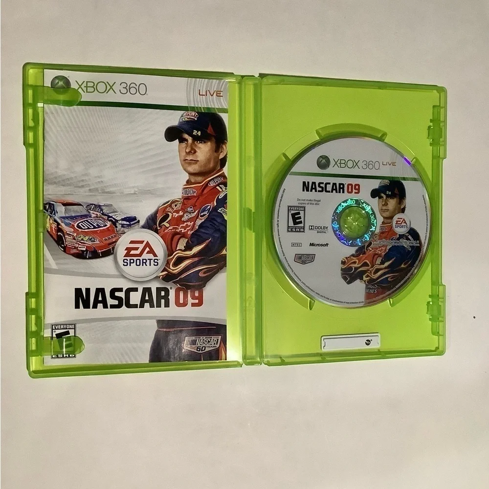 NASCAR 09 for Xbox 360 - Green Case